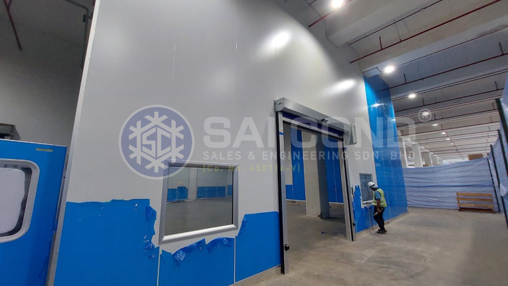 Cold storage facility in Malaysia with advanced insulation and refrigeration systems by Sai Cond.